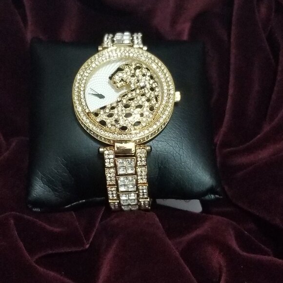 18K GOld CZ Diamond Leopard BLING Watch main image 13